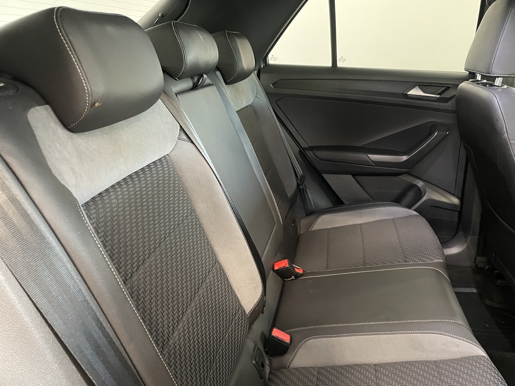 Volkswagen T-Roc FTU531