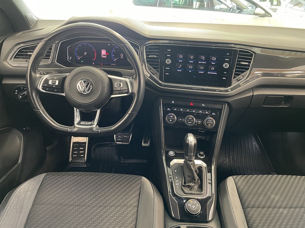 Volkswagen T-Roc FTU531