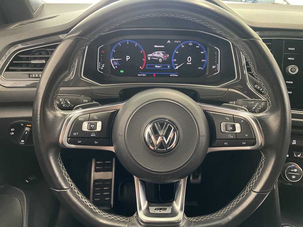Volkswagen T-Roc FTU531