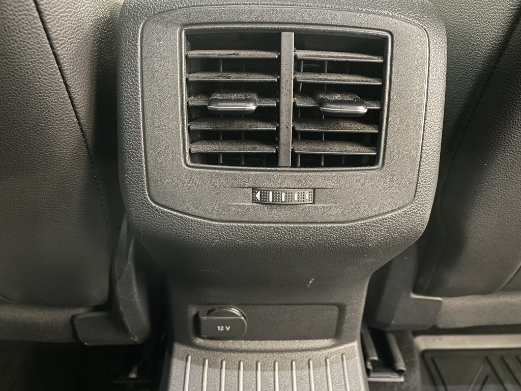 Volkswagen T-Roc FTU531