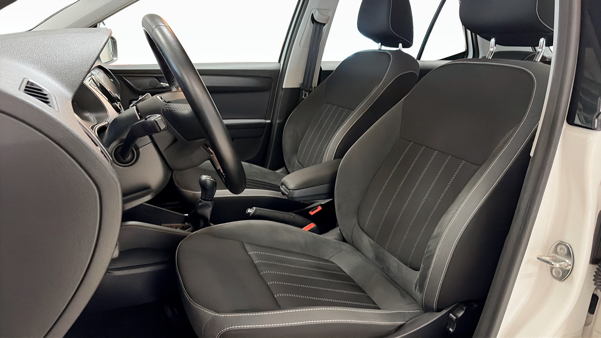 Skoda Fabia FTX47D