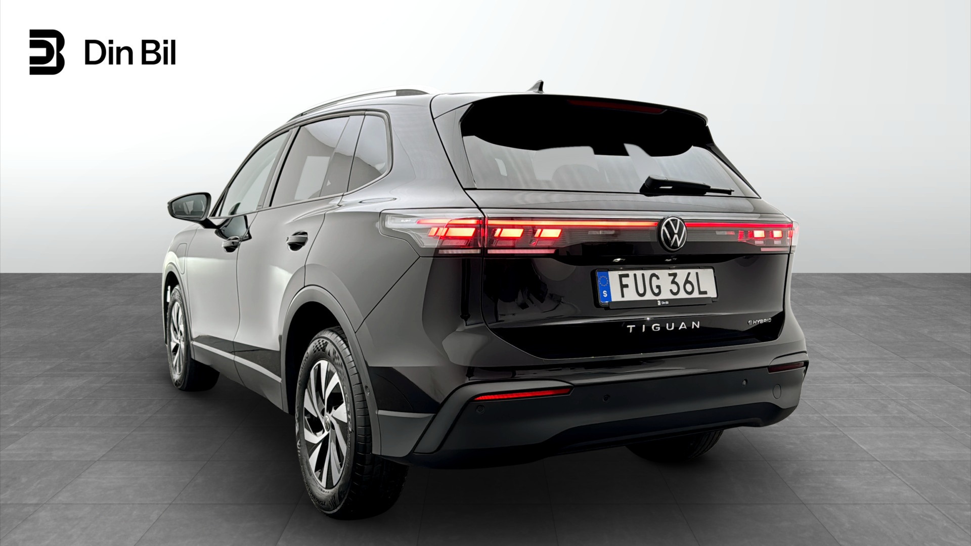 Volkswagen Tiguan FUG36L