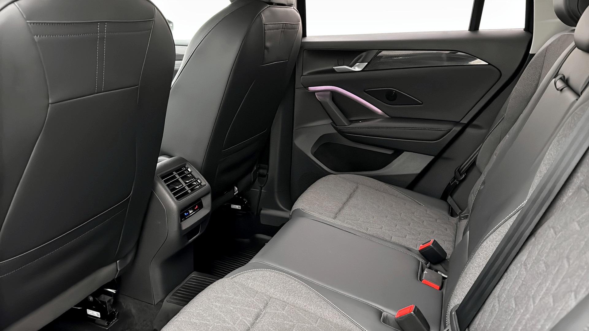 Volkswagen Tiguan FUG36L