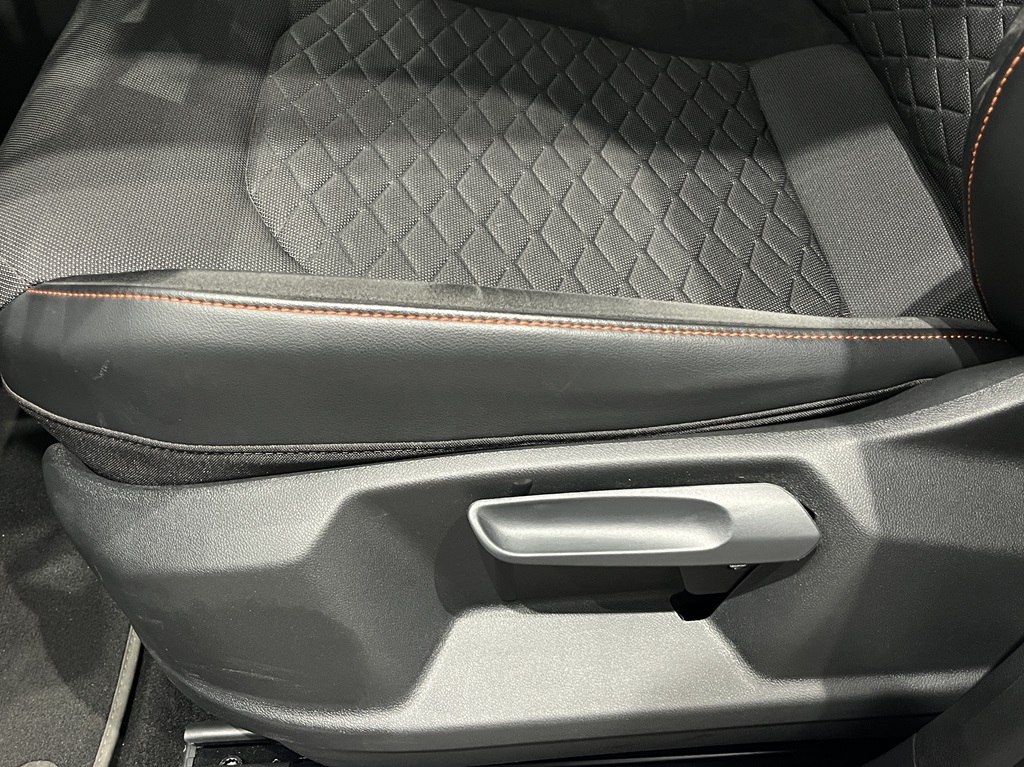 SEAT Ateca FUJ01Z