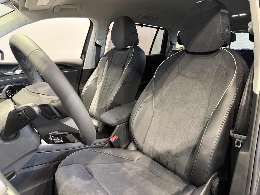 Volkswagen Tayron FUJ07N