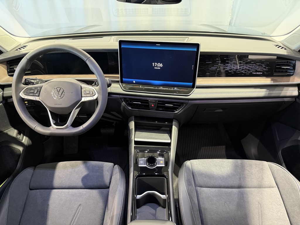 Volkswagen Tayron FUJ07N