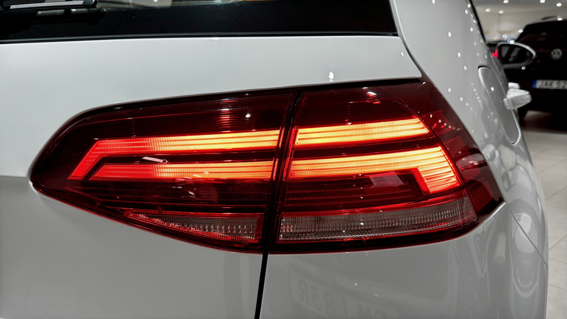 Volkswagen Golf FUM877