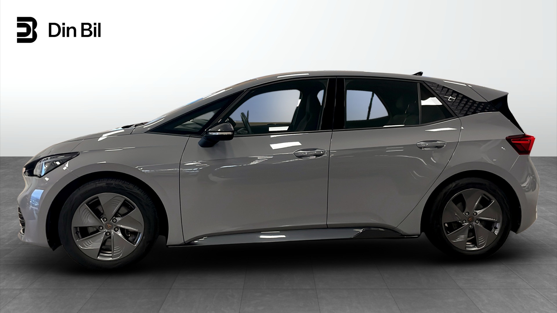 CUPRA Born FWA44D