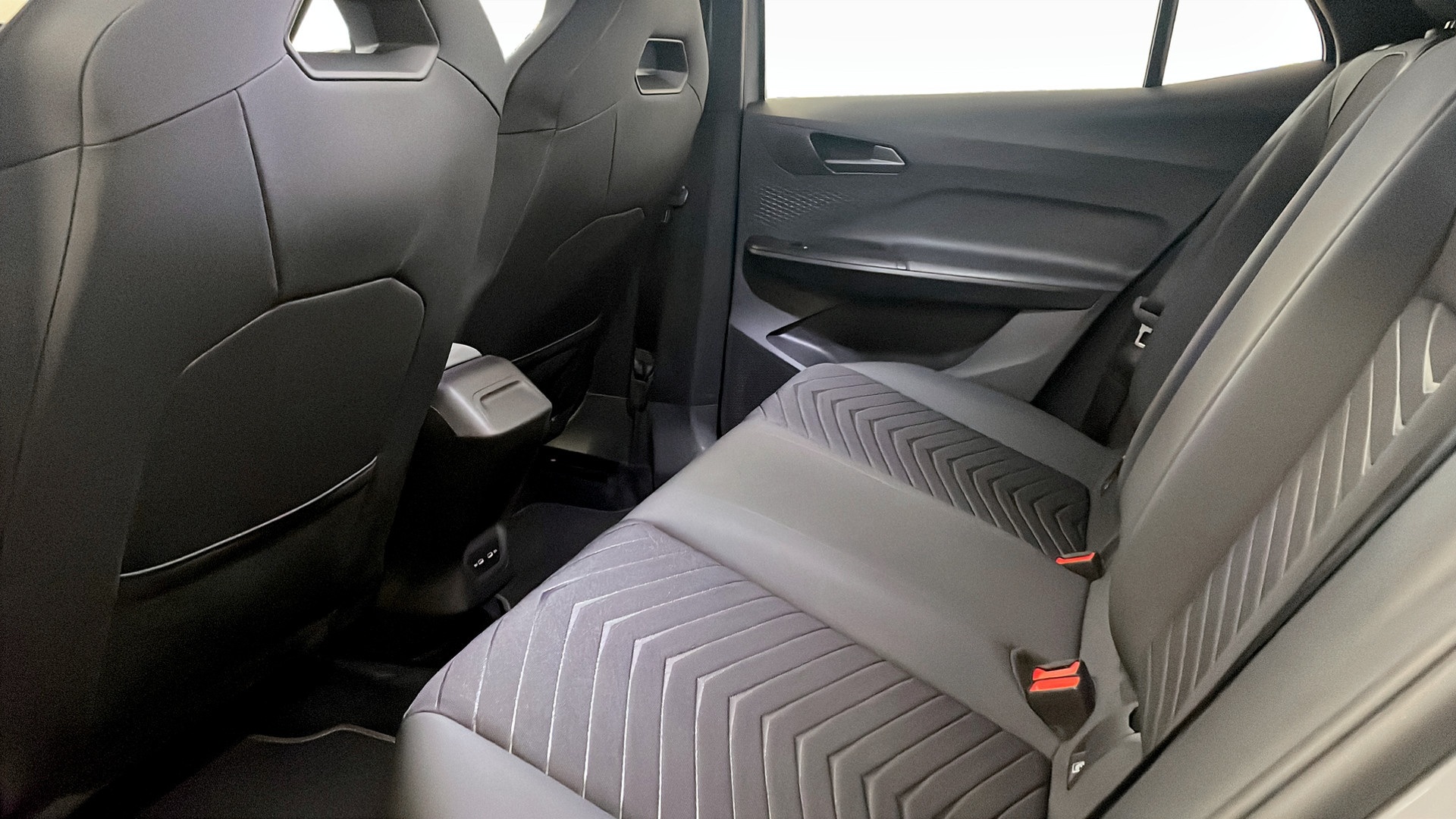 CUPRA Born FWA44D