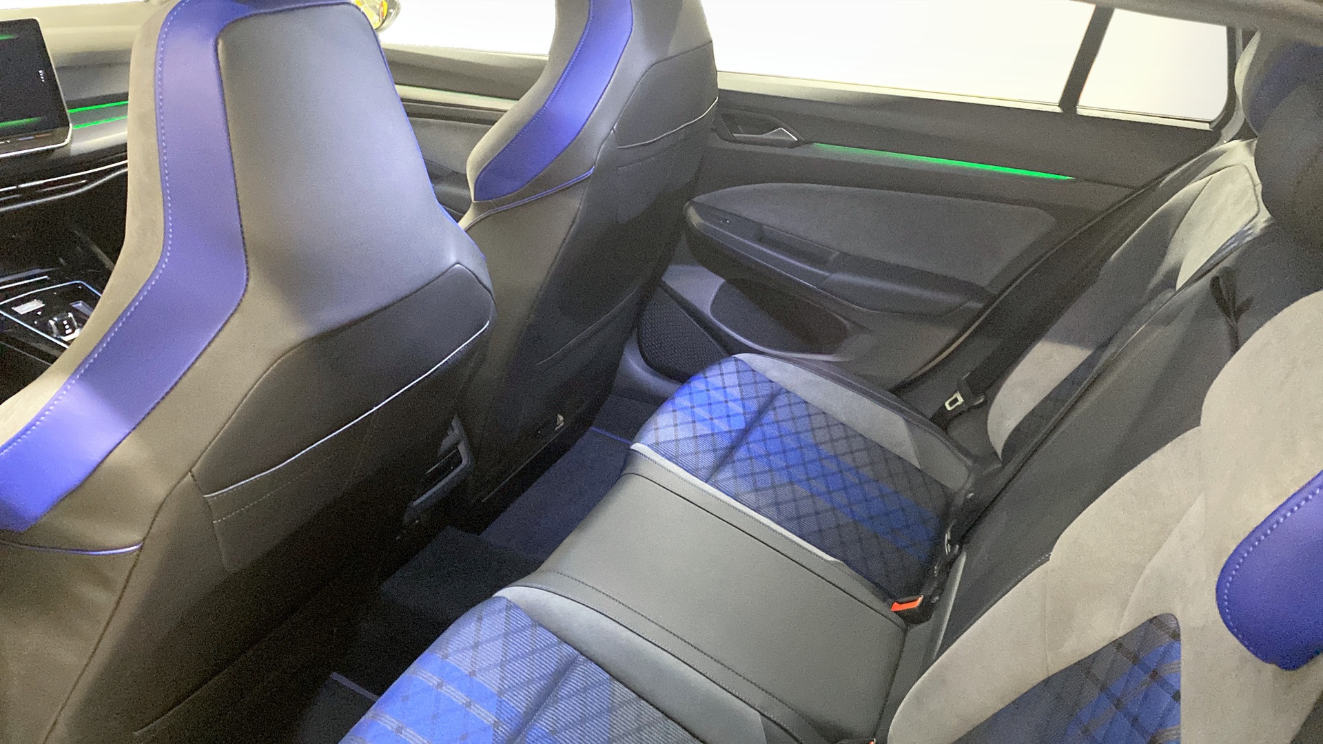 Volkswagen Golf Sportscombi FWA94T