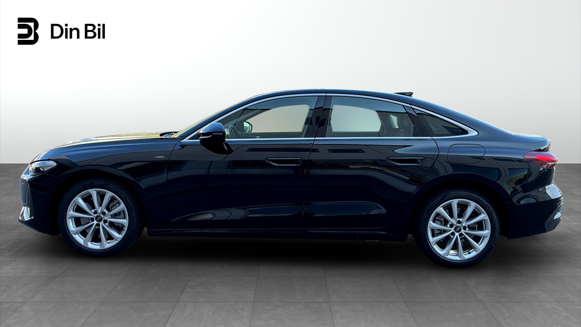 Audi A5 Sedan FWB24E