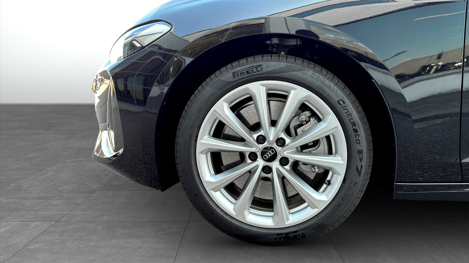 Audi A5 Sedan FWB24E