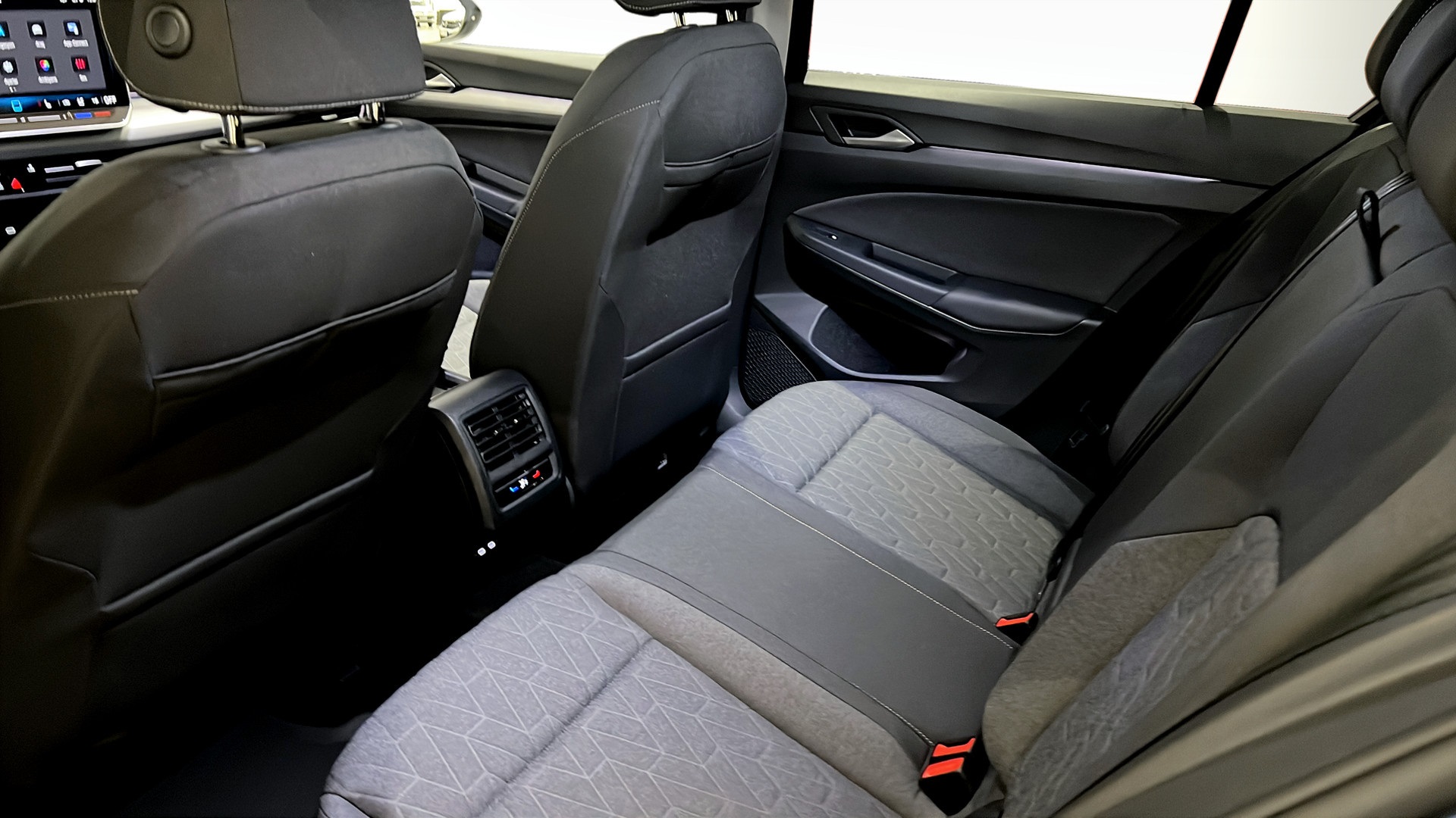 Volkswagen Golf FWL19H