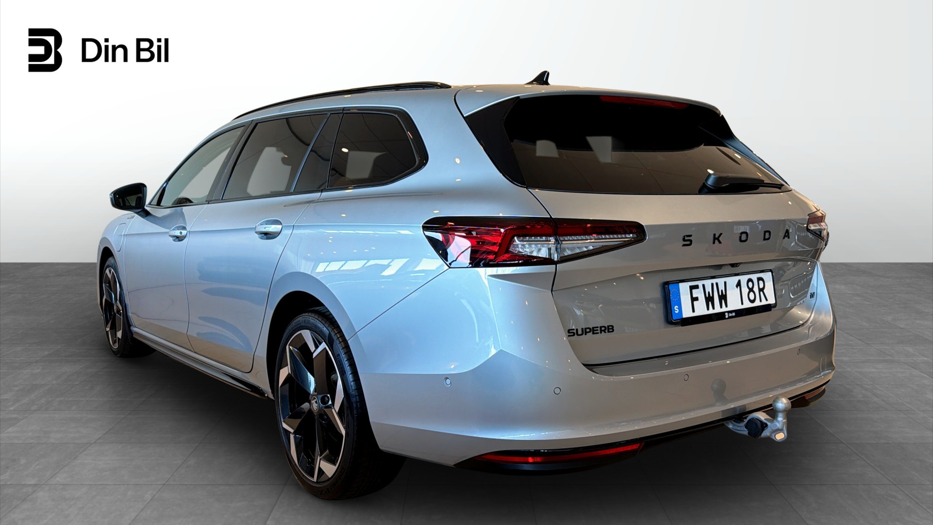 Skoda Superb FWW18R