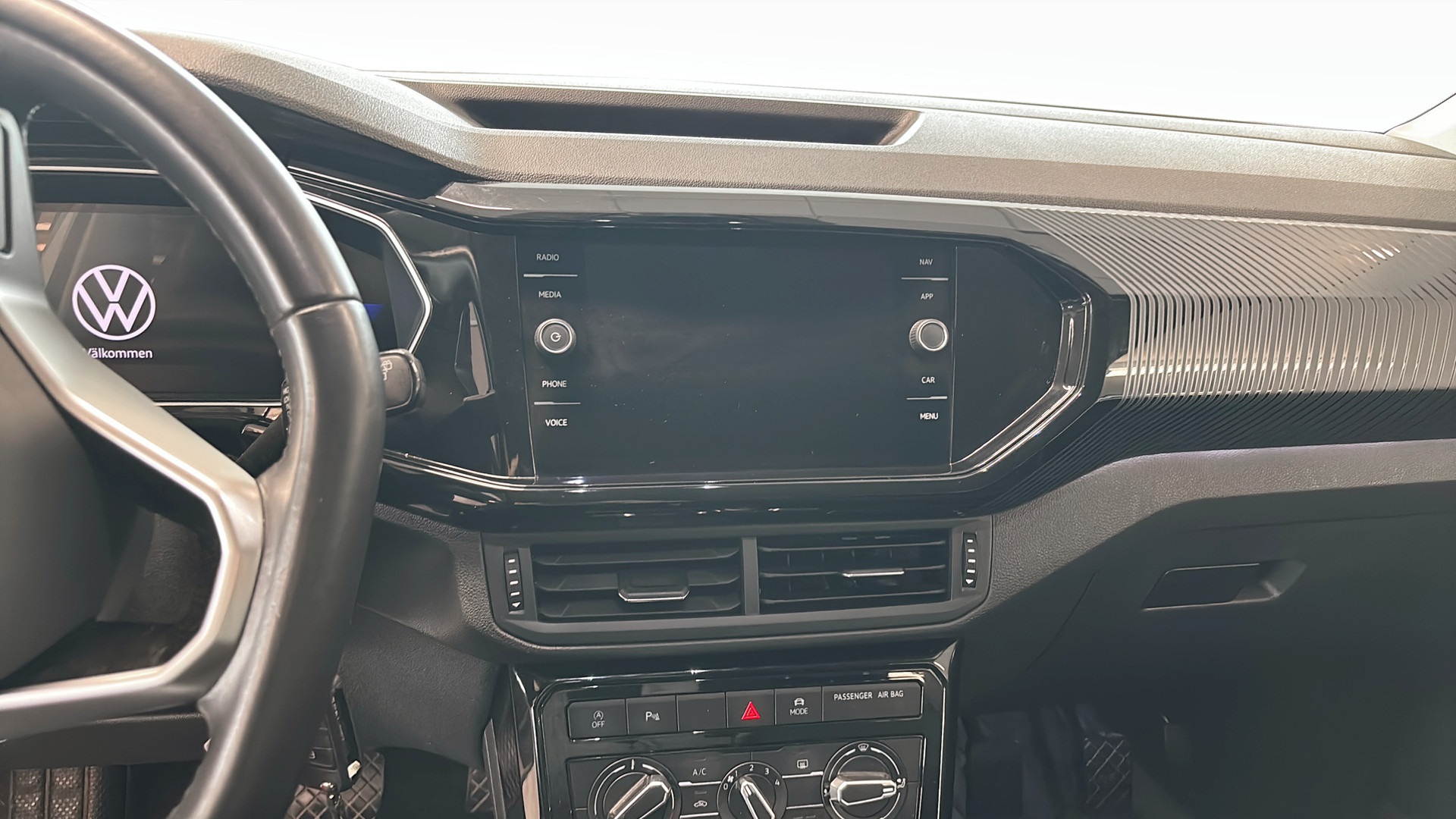 Volkswagen T-Cross FXE36A