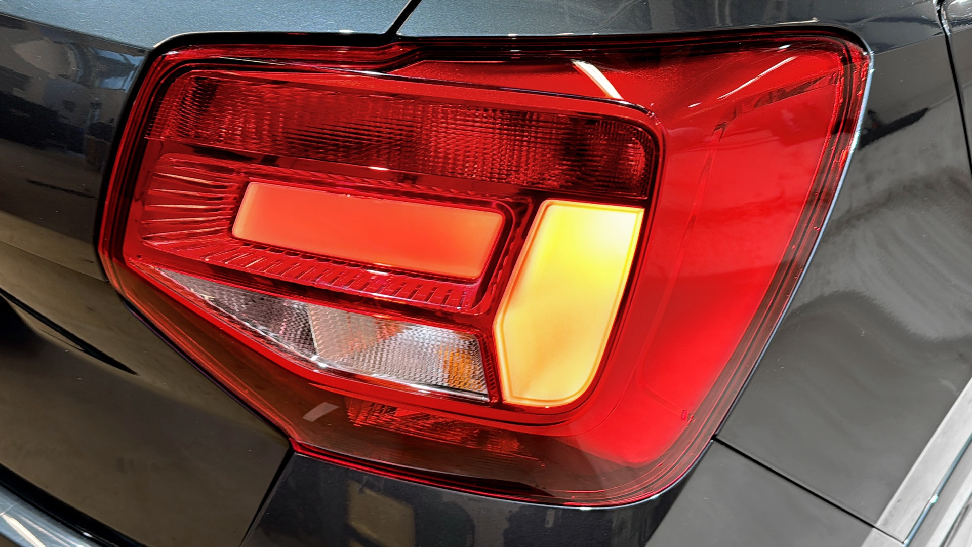 Audi Q2 FYG36R
