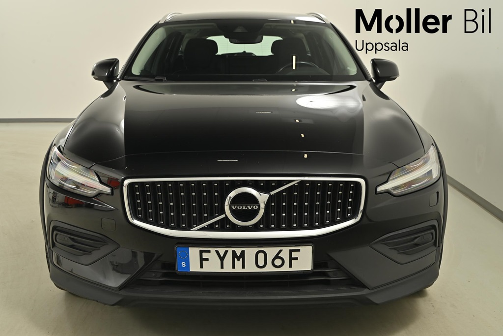 Volvo V60 Cross Country FYM06F