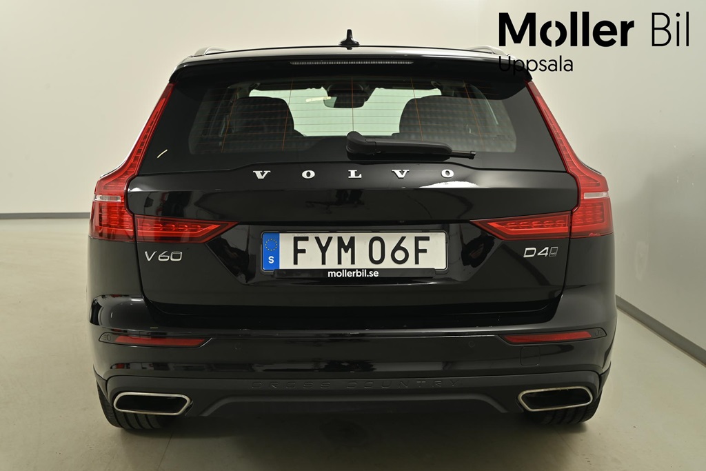 Volvo V60 Cross Country FYM06F
