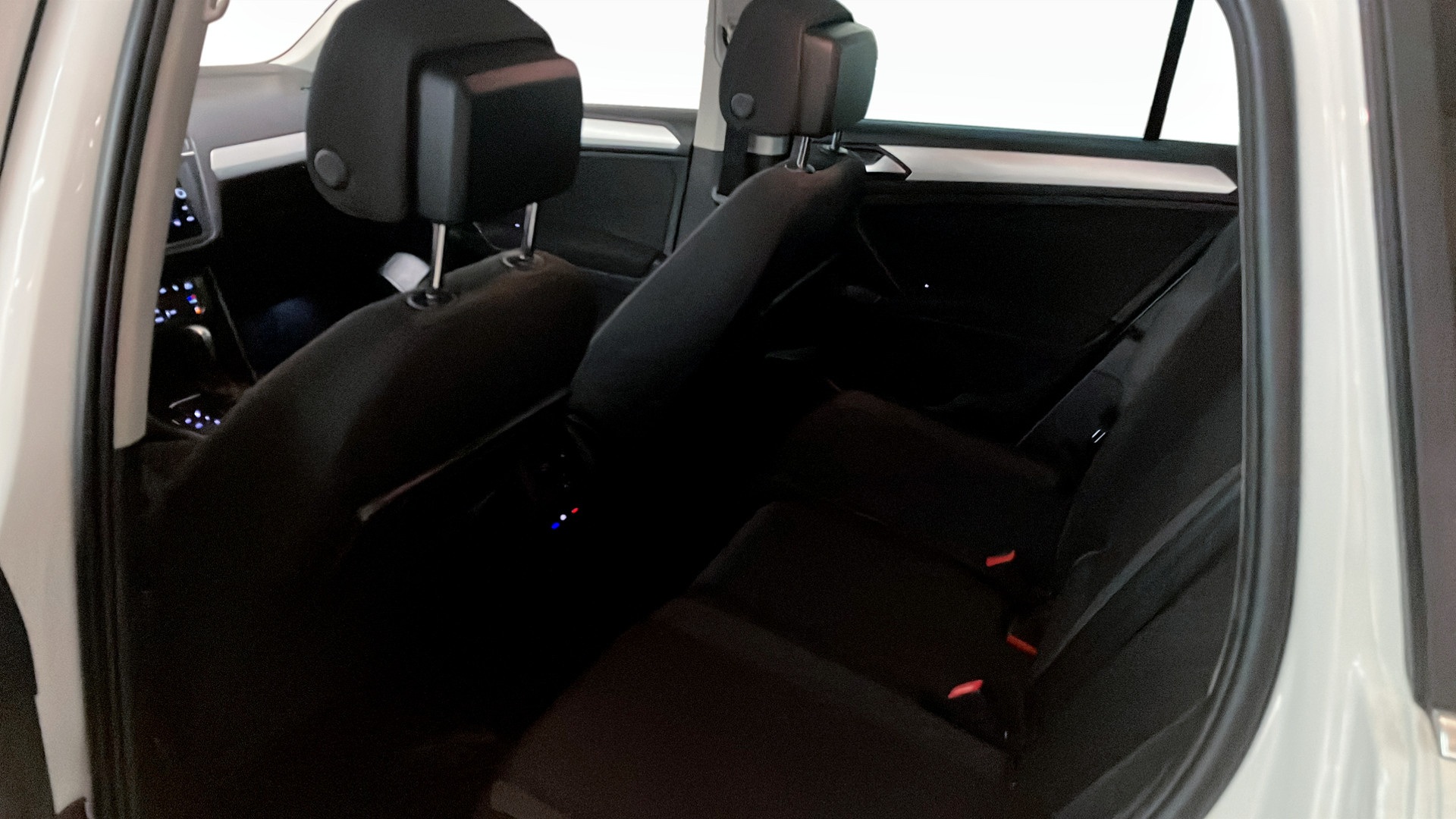 Volkswagen Tiguan FZF86Z
