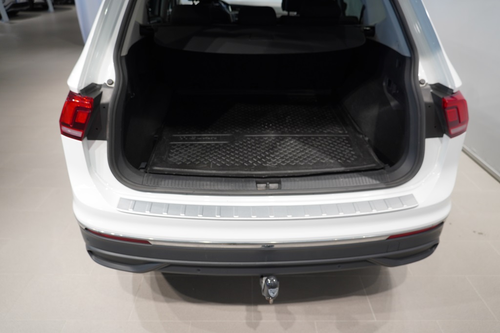Volkswagen Tiguan Allspace FZL35M