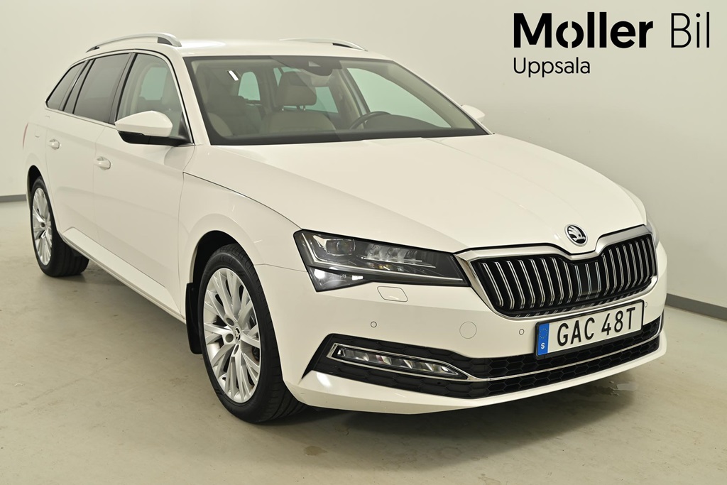 Skoda Superb Combi GAC48T