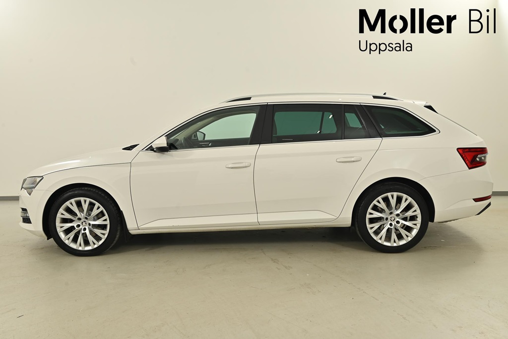 Skoda Superb Combi GAC48T