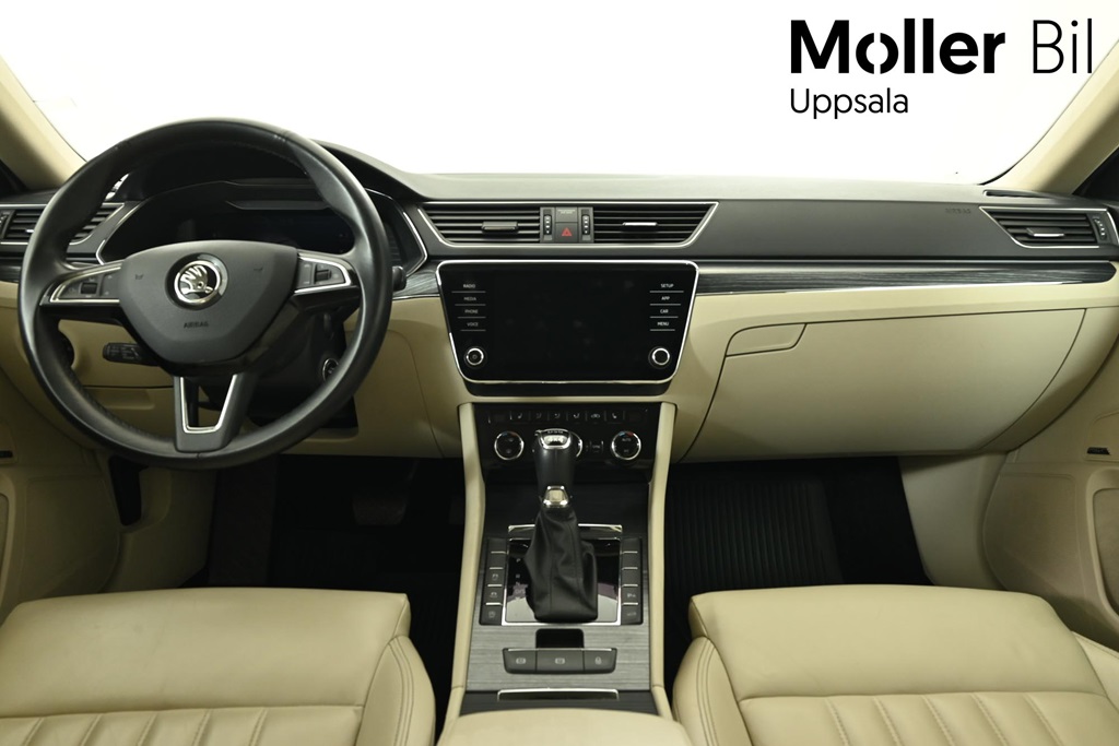 Skoda Superb Combi GAC48T