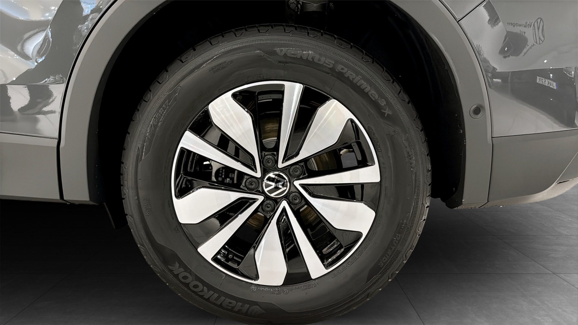 Volkswagen Tiguan GAJ09T