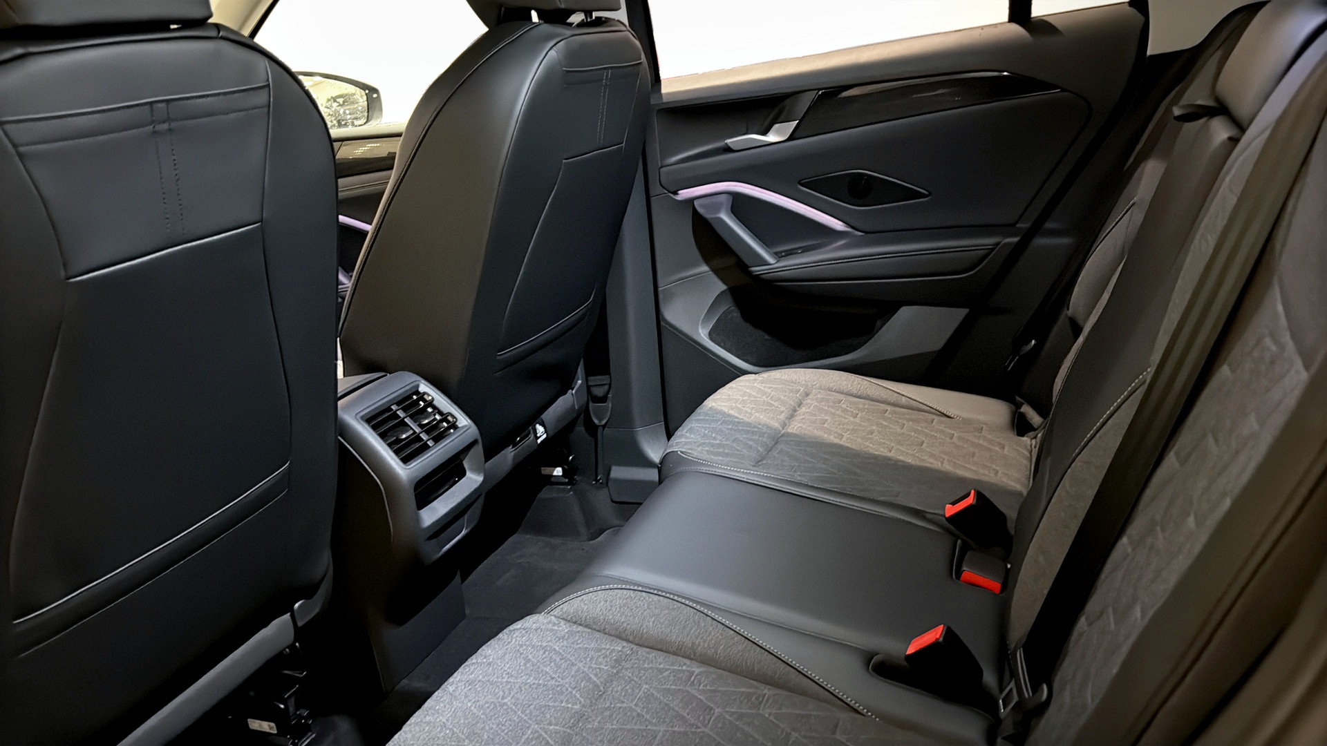 Volkswagen Tiguan GAJ09T