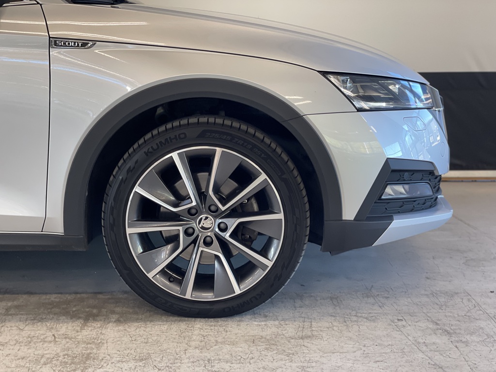 Skoda Octavia Combi GBD73D