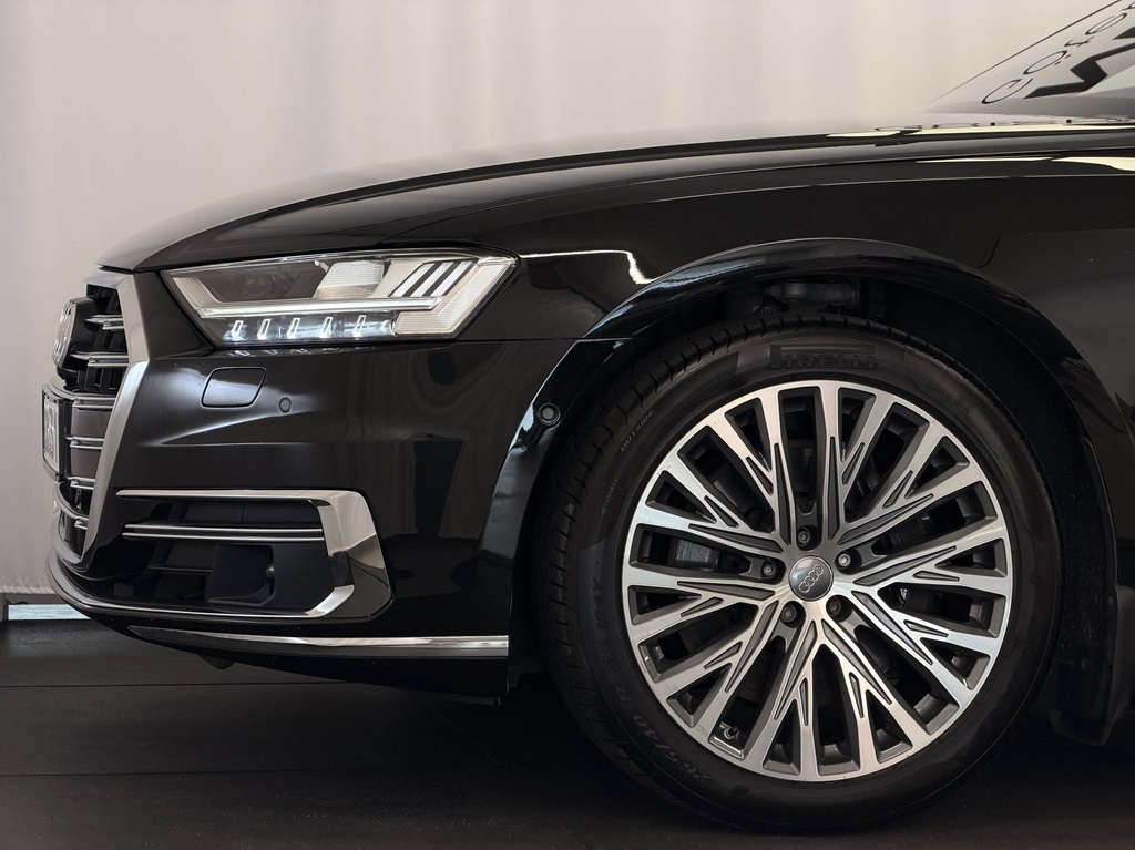 Audi A8 GCB531