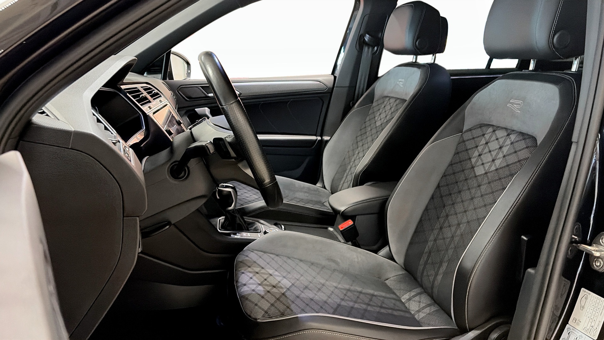 Volkswagen Tiguan GCC67D