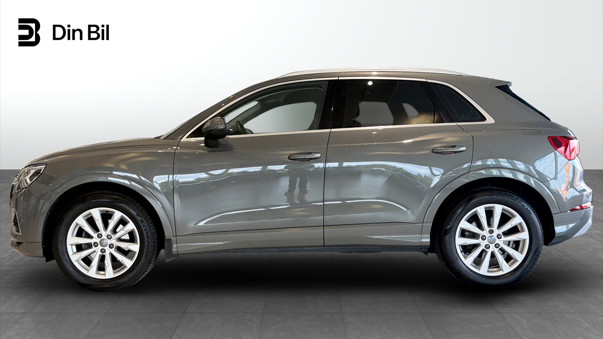 Audi Q3 GCL17A