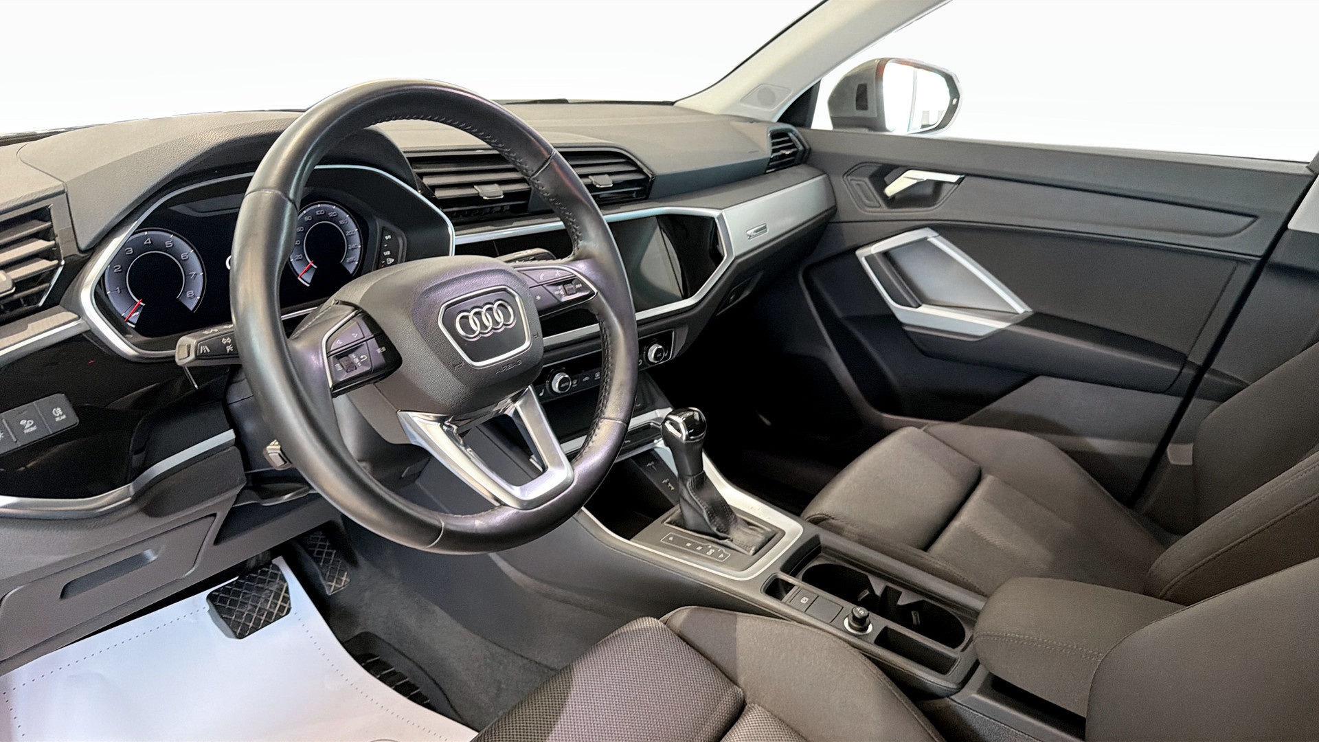 Audi Q3 GCL17A
