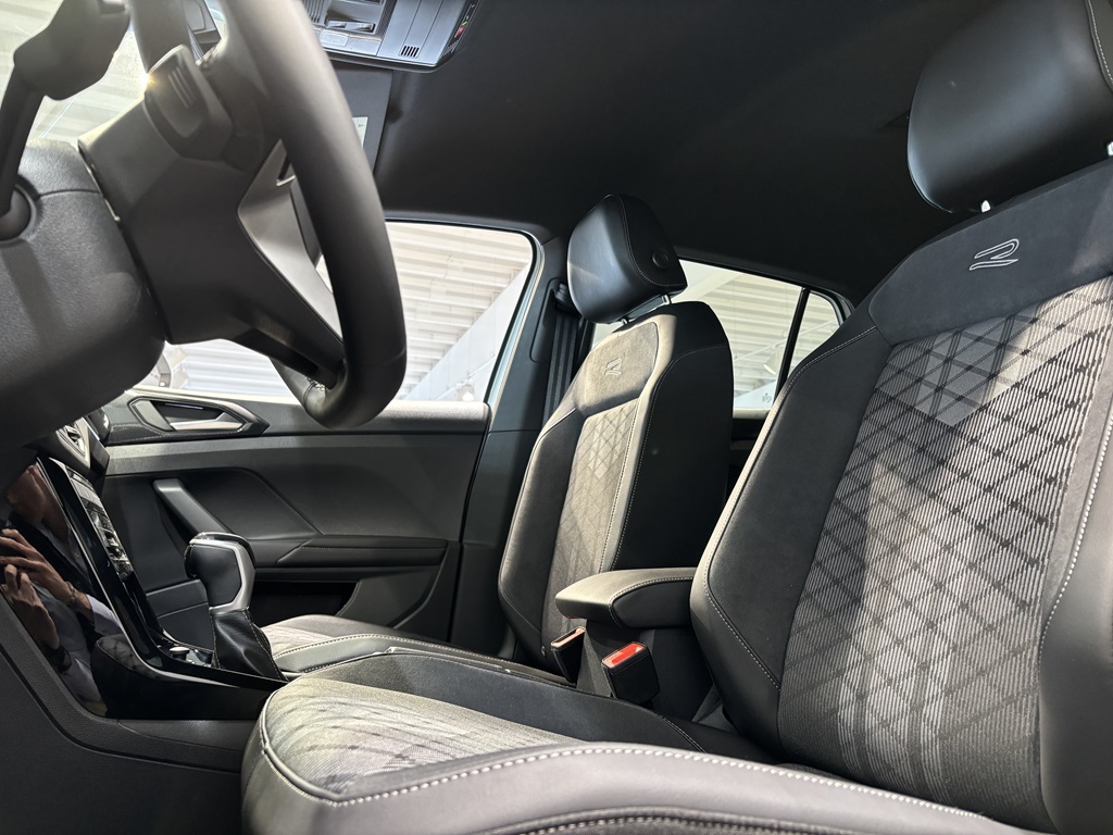 Volkswagen T-Cross GCM84T