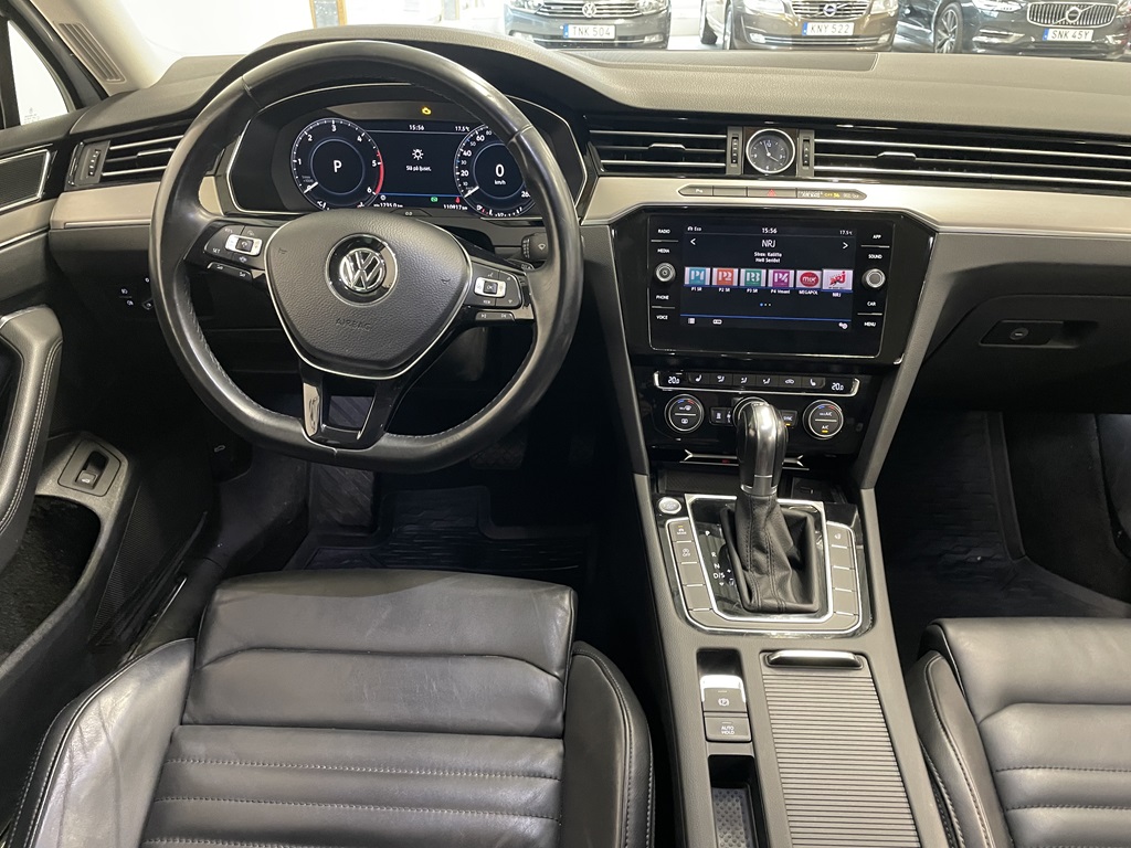Volkswagen Passat GDK89H