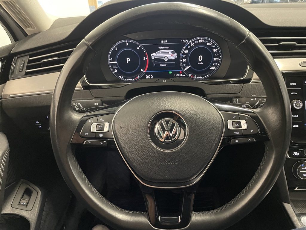 Volkswagen Passat GDK89H