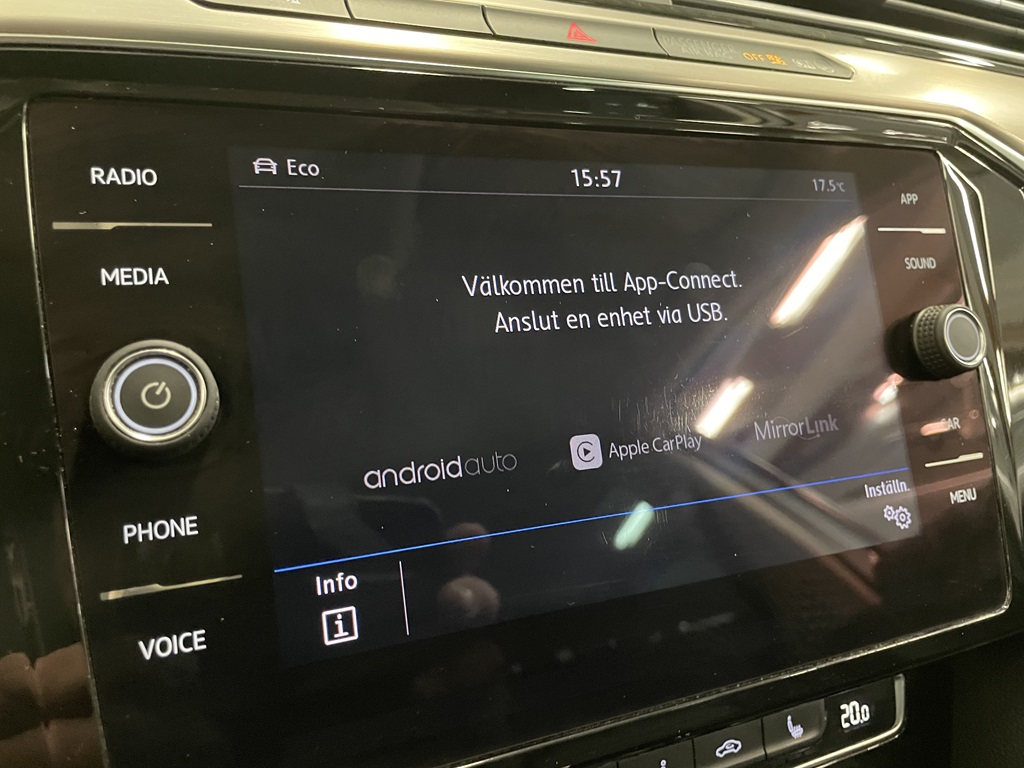 Volkswagen Passat GDK89H