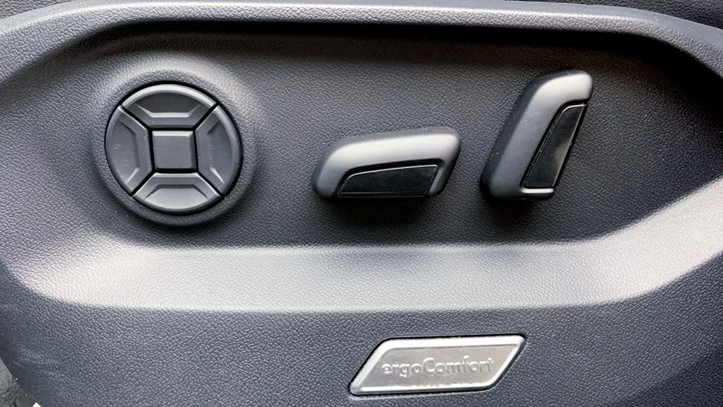Volkswagen Touareg GED66J
