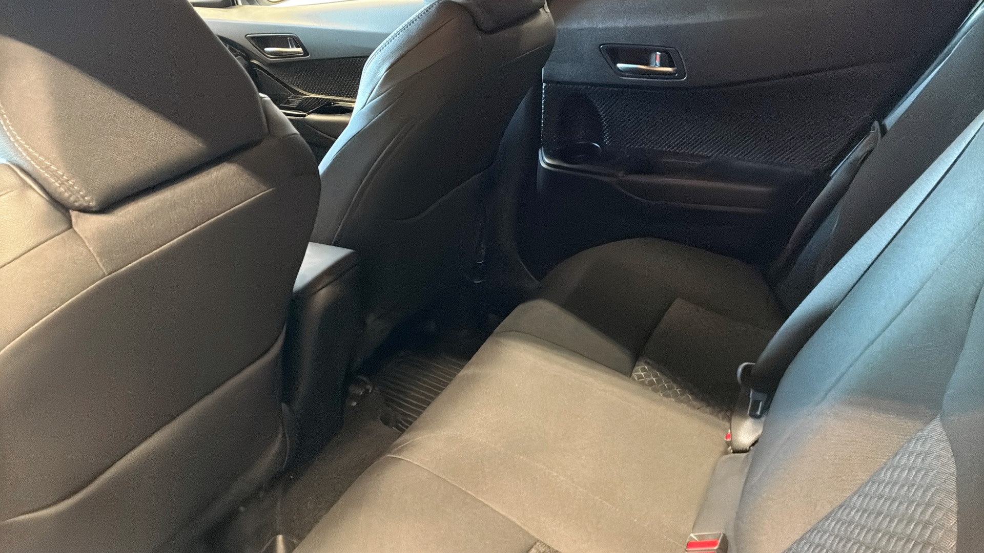 Toyota C-HR GFD981