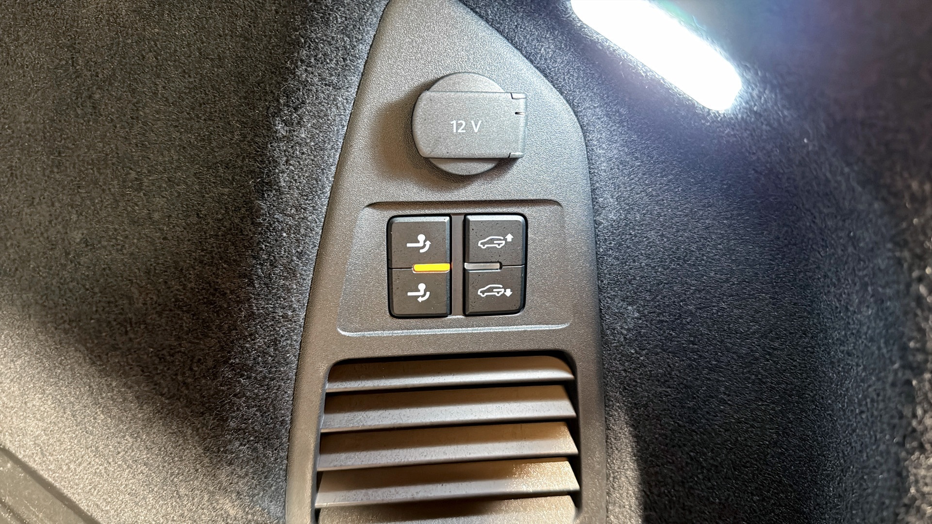 Volkswagen Touareg GFG31M