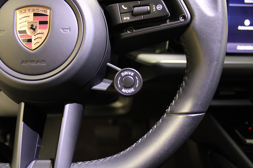 Porsche Cayenne GFH19H