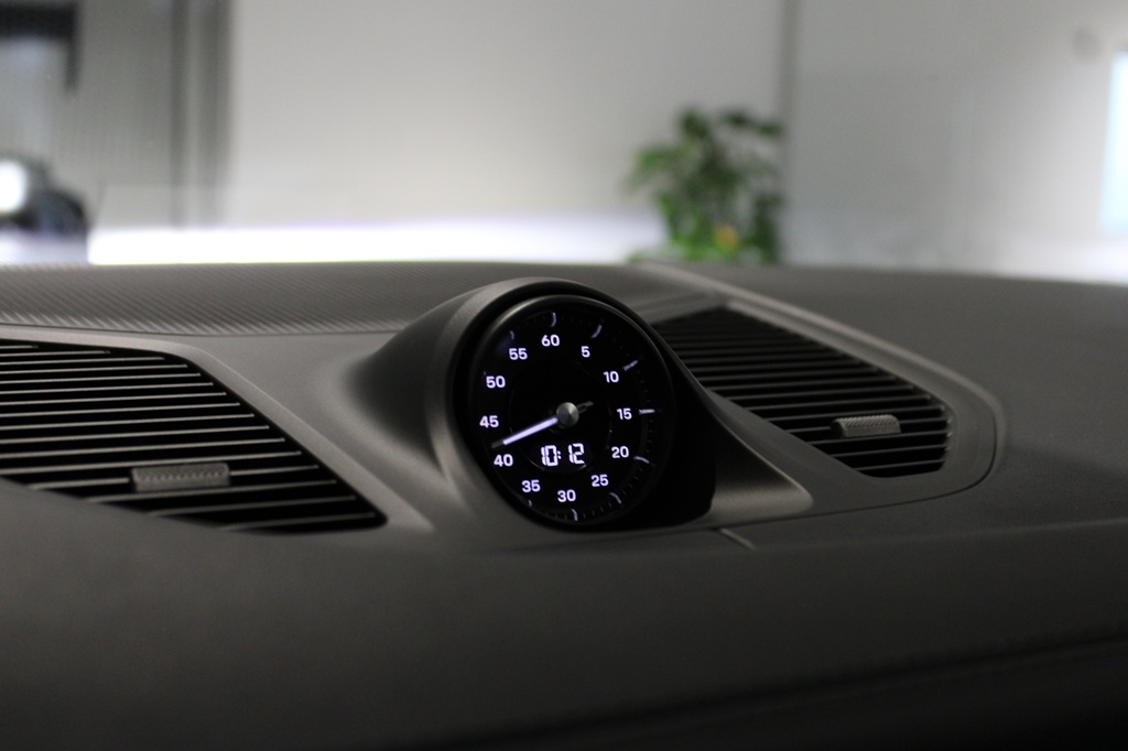 Porsche Cayenne GFH19H