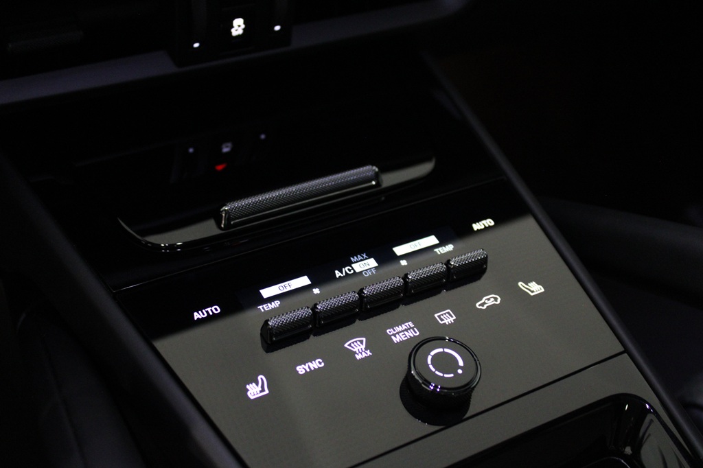 Porsche Cayenne GFH19H