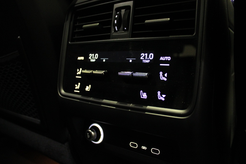 Porsche Cayenne GFH19H