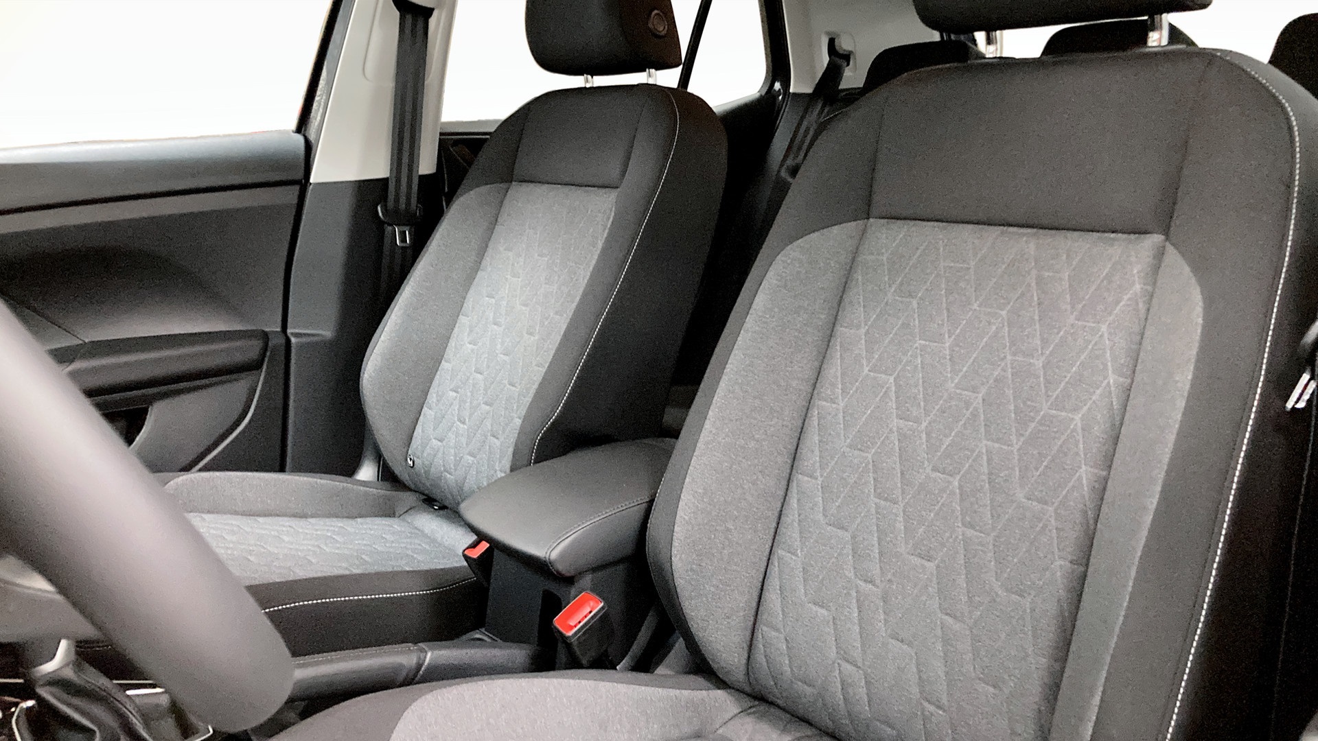 Volkswagen T-Cross GFJ84K