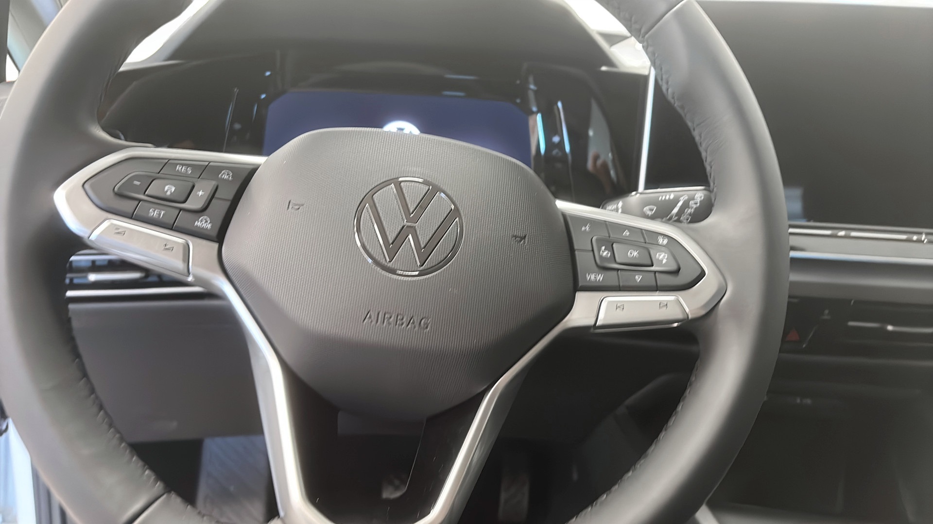 Volkswagen Golf GGK47J