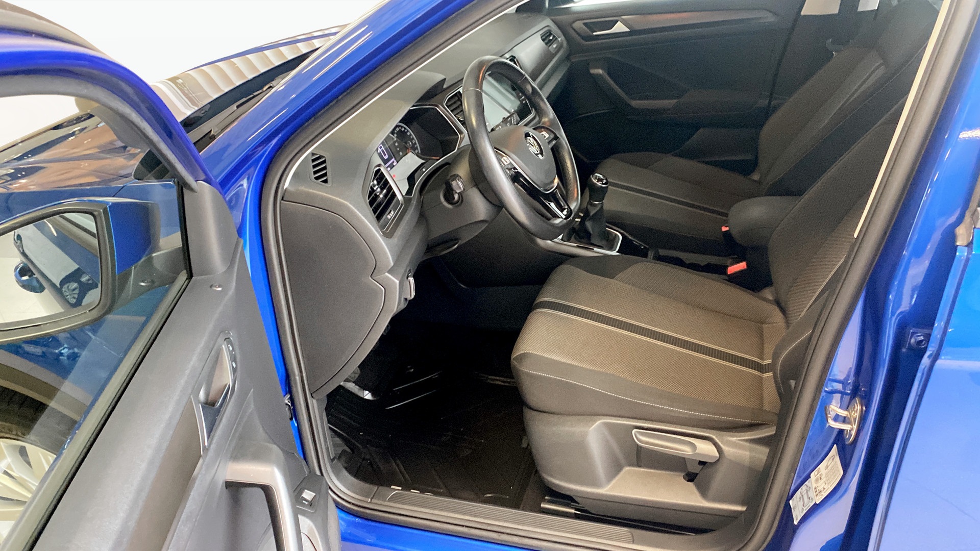 Volkswagen T-Roc GGK58A
