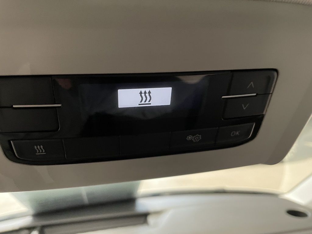 Volkswagen T6.1 Caravelle lång hjulbas GJA61P