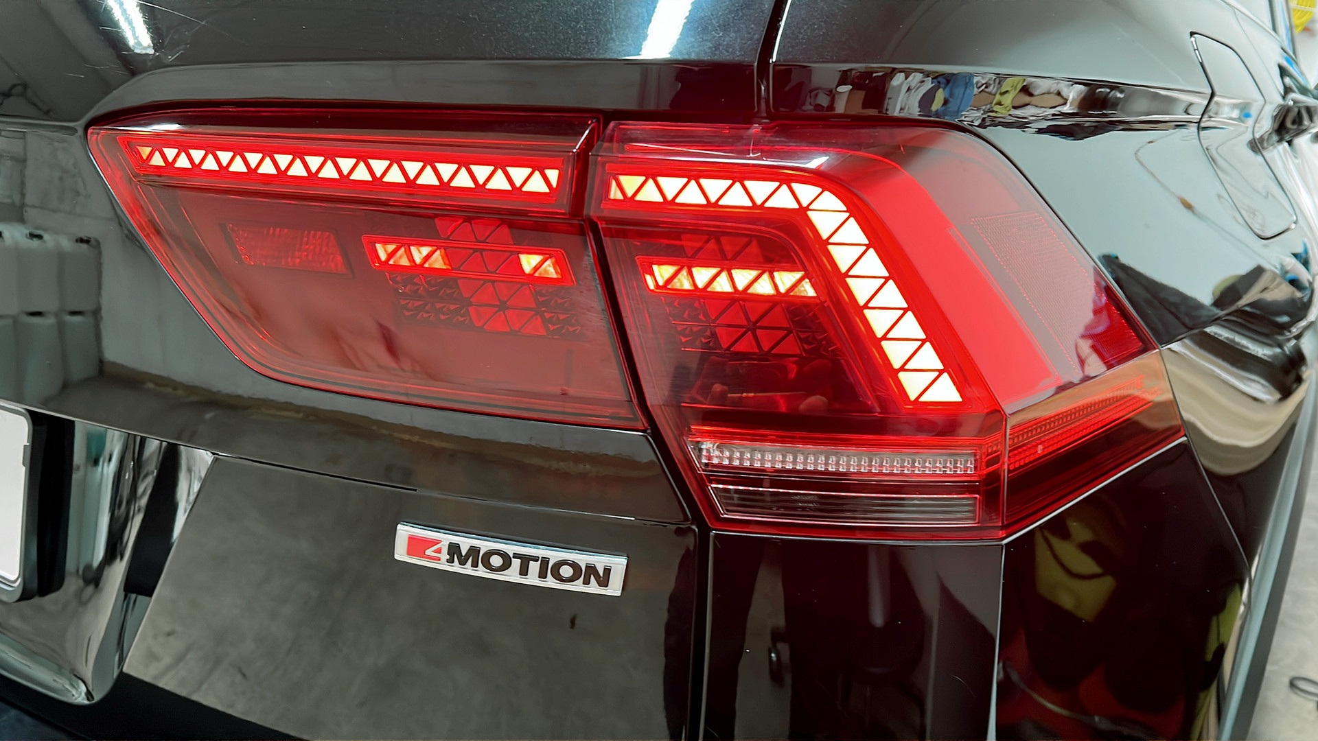Volkswagen Tiguan GJH27K
